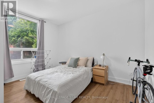 Bedroom 1 main level unit - 169 Florence Street, Ottawa, ON 