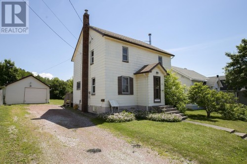 458 North ST  Sault Ste. Marie, ON P6B 2B4