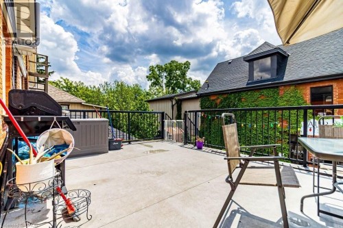 35 Pine Street, Hamilton, ON 