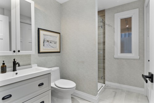 Salle de bains - 230 Rue René, Magog, QC 