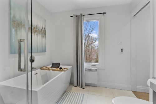Salle de bains - 230 Rue René, Magog, QC 