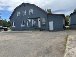 1925 Arthur Street W  Thunder Bay, ON P7K 1C7