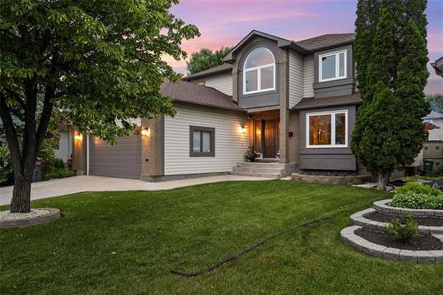 779 Lindenwood Dr, Winnipeg, MB 