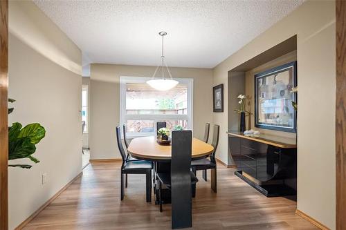 779 Lindenwood Dr, Winnipeg, MB 