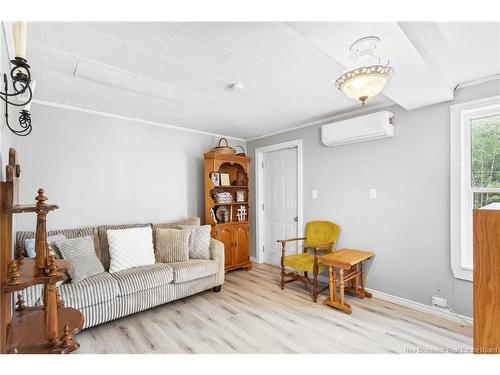 72 Mcleod Ave, Chipman, NB 