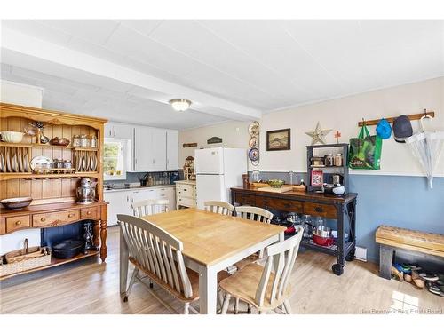 72 Mcleod Ave, Chipman, NB 