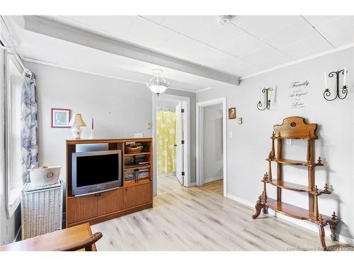 72 Mcleod Ave, Chipman, NB 
