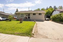 133 Whalen Street  Thunder Bay, ON P7A 7H9