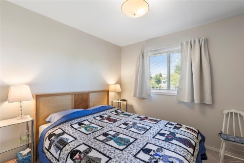 5979 Devon Pl, Nanaimo, BC 