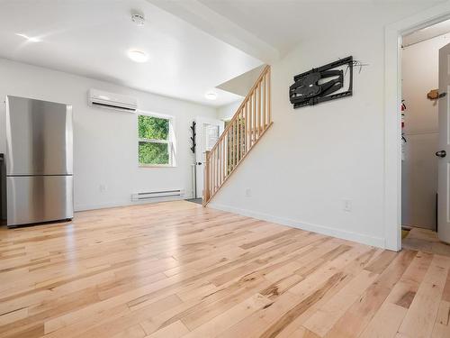 13734 Highway 6, Wallace, NS 