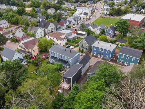 10 Chestnut Street, Charlottetown, PE 