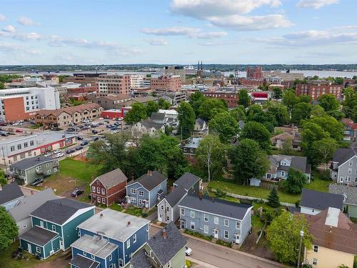 10 Chestnut Street, Charlottetown, PE 