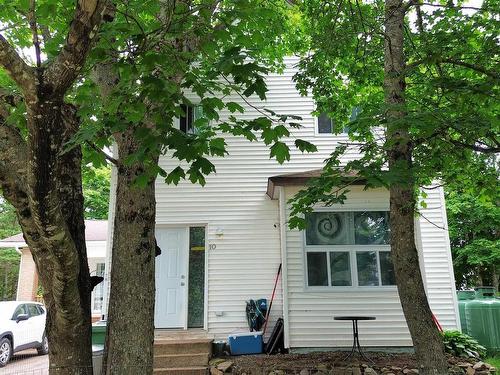 10 Morris Street, Springhill, NS 