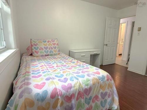 1192 Highway 2, Lantz, NS 