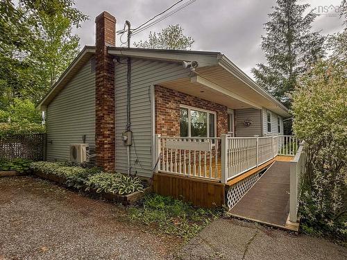 1192 Highway 2, Lantz, NS 