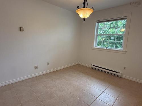 1192 Highway 2, Lantz, NS 
