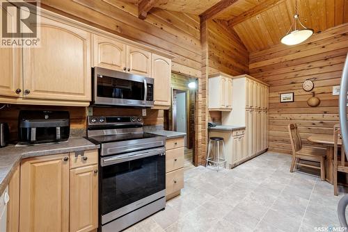 1202 Catley Bay N, Regina, SK 