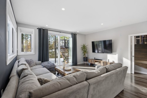 Salle familiale - 220 Rue De L'Archipel, Saint-Denis-De-Brompton, QC - Indoor Photo Showing Living Room