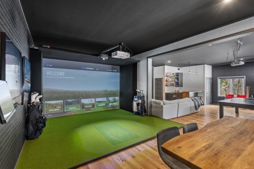 Salle de jeux - 220 Rue De L'Archipel, Saint-Denis-De-Brompton, QC - Indoor
