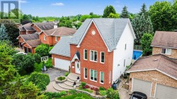 1444 CHARLEBOIS AVENUE Ottawa, ON K1E 3W5