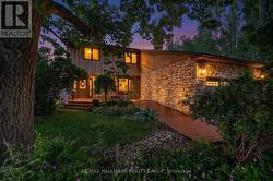 6879 EDGAR BRAULT STREET  Ottawa, ON K1C 1L6