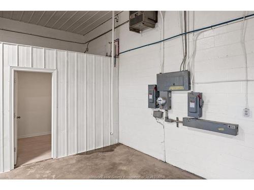 7026 Howard, Tecumseh, ON 
