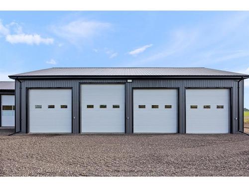7026 Howard, Tecumseh, ON 