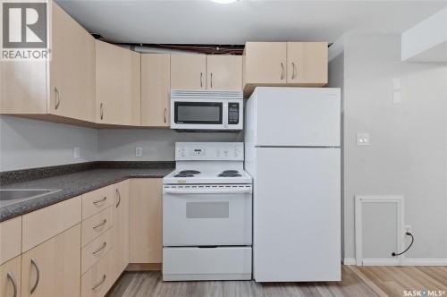 S 1704 Preston Avenue S, Saskatoon, SK 