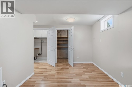 S 1704 Preston Avenue S, Saskatoon, SK 