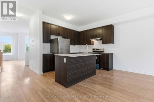 775 Chinook Path, Oshawa, ON 