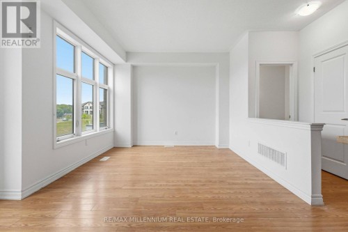 775 Chinook Path, Oshawa, ON 
