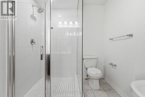 775 Chinook Path, Oshawa, ON 