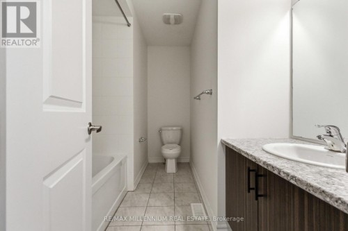 775 Chinook Path, Oshawa, ON 