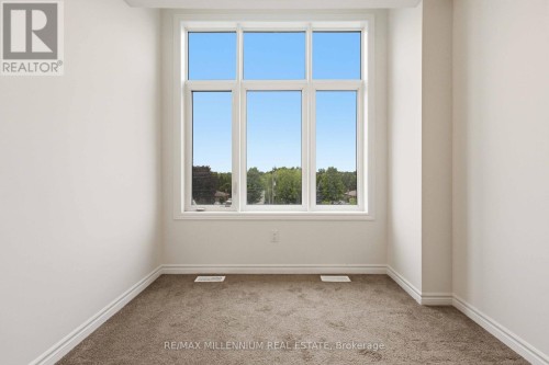 775 Chinook Path, Oshawa, ON 