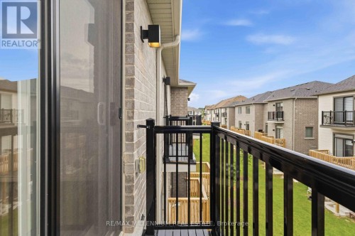 775 Chinook Path, Oshawa, ON 