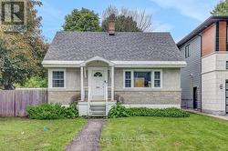 229 DANIEL AVENUE Ottawa, ON K1Y 0C7