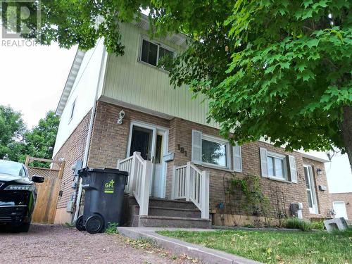 181 Sutton Pl, Sault Ste. Marie, ON - Outdoor