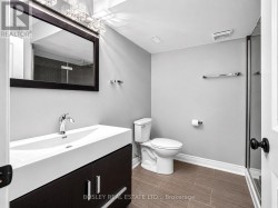 Basement bathroom - 3 piece - 