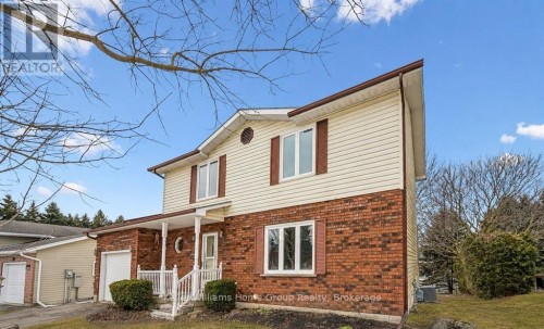 28 Edward Street, Mapleton, ON 