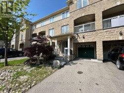10 CULLCASTLE STREET W Ajax, ON L1S 0A9
