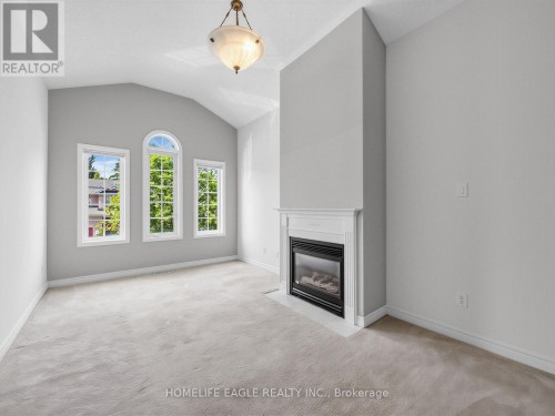 101 Downey Circle, Aurora, ON 