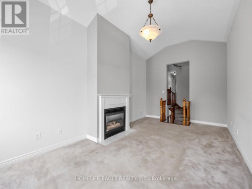 101 Downey Circle, Aurora, ON 