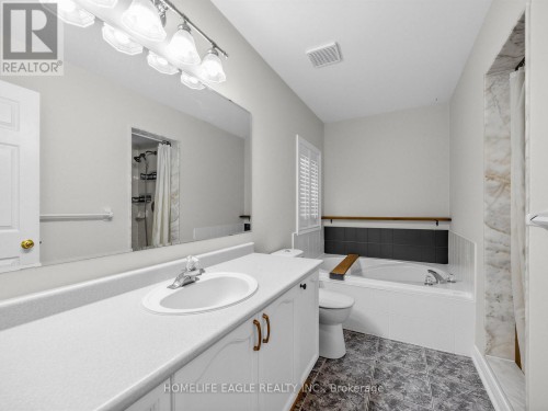 101 Downey Circle, Aurora, ON 