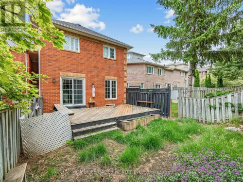101 Downey Circle, Aurora, ON 