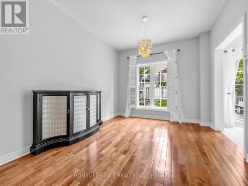 101 Downey Circle, Aurora, ON 