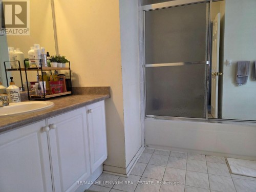 40 Echo Ridge Crescent, Vaughan, ON 