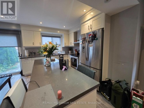 40 Echo Ridge Crescent, Vaughan, ON 