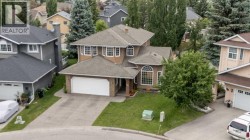 19 Mckenzie Lake Manor SE  Calgary, AB T2Z 1Y4