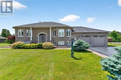 14 APPLE BLOSSOM DRIVE Augusta, ON K6V 5T1