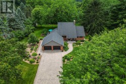 656 MEMORIAL DRIVE Pelham (Fenwick), ON L0S 1C0